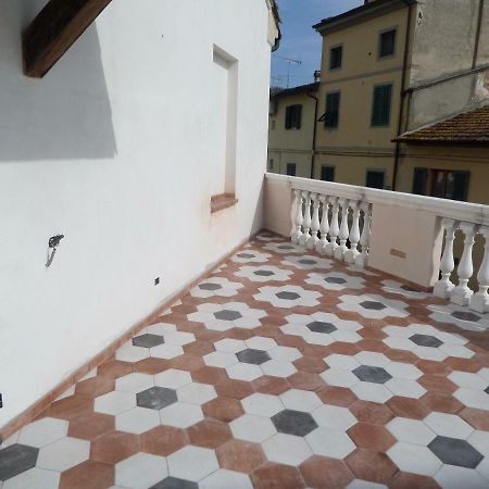 La Terrazza Daire Palaia Dış mekan fotoğraf
