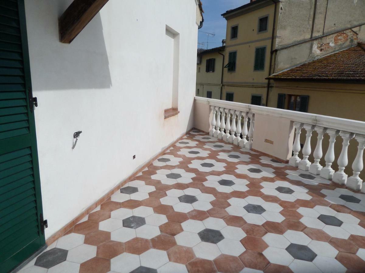 La Terrazza Daire Palaia Dış mekan fotoğraf